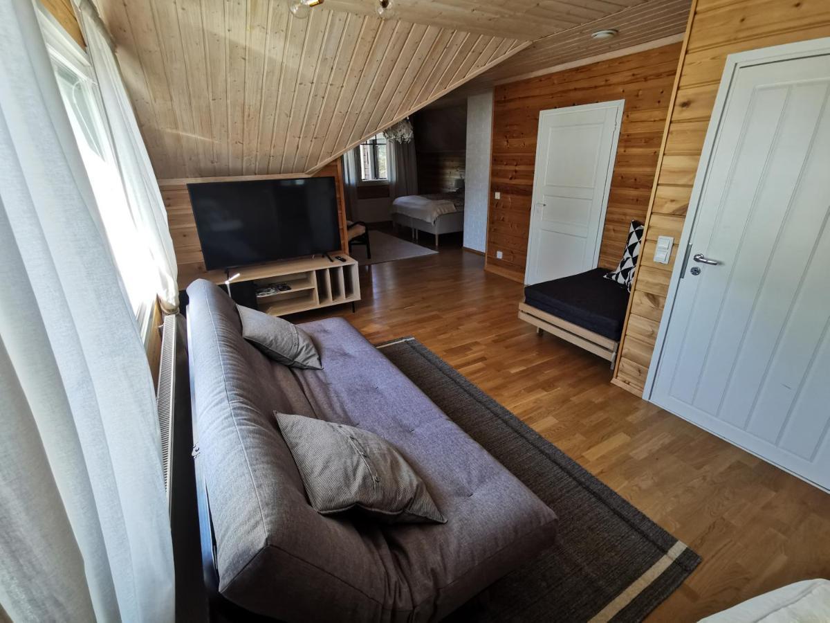 Autumn Leaf Ivalo Villa Екстериор снимка
