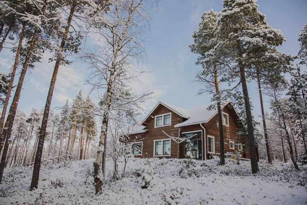 Autumn Leaf Ivalo Villa Екстериор снимка