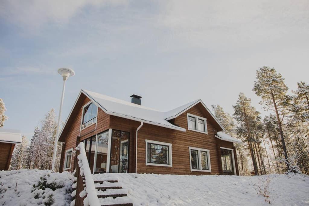 Autumn Leaf Ivalo Villa Екстериор снимка
